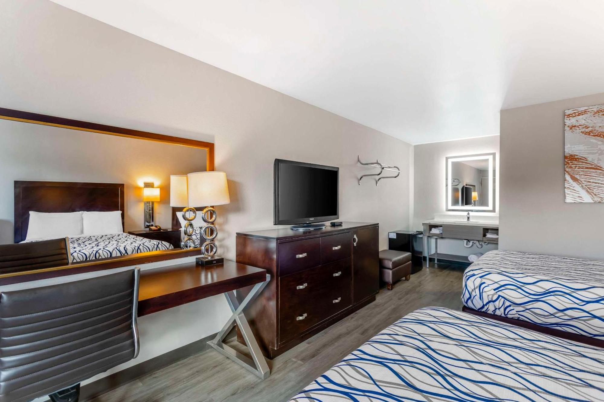 Rodeway Inn Orange Park Extérieur photo